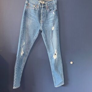Levi’s Skinny Wedgie Distressed Jeans